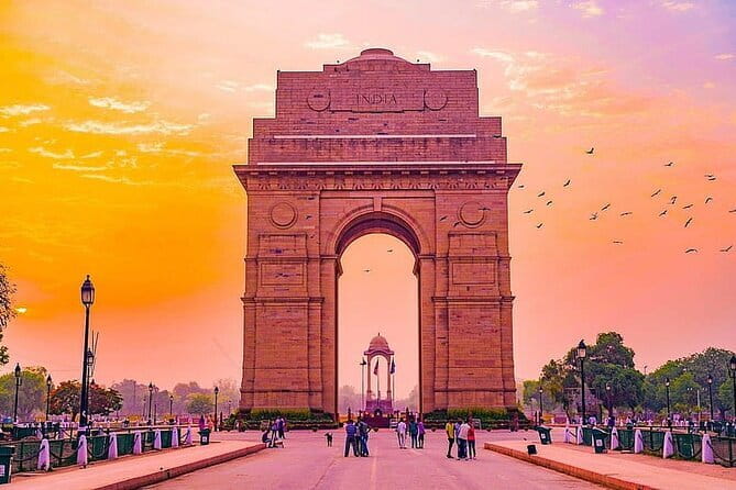 Private Old and New Delhi Full-Day Guided Tour - Pace, timing, and how to avoid feeling rushed