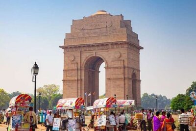 Private Old & New Delhi Sightseeing Day Tour - Your full-day route: temples, Mughal icons, and old-city energy