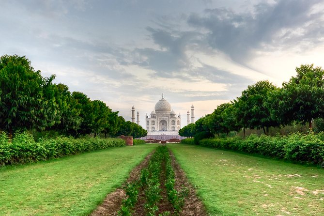 Private One Day Trip to Agra from Delhi by Superfast Train - 6:30 AM Delhi Pickup and the Day Plan That Fits One-Day Reality