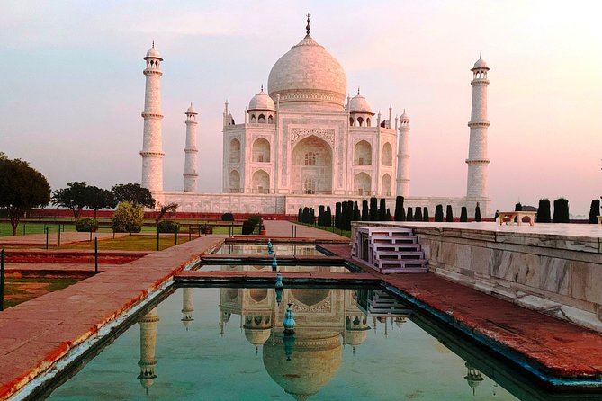 Private Over Night Taj Sunrise and Sunset From New Delhi - The big idea: sunrise Taj plus a real overnight rhythm