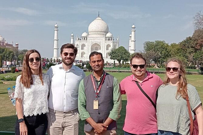 Private Same Day Taj Mahal and Agra Fort Tour By Car From Delhi - Price and value: why $25 can work (when tickets are included)