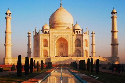 Private Same Day Tour To Taj Mahal From Delhi By Car - Taj Mahal inside with a private guide (2 hours): what you’ll actually do