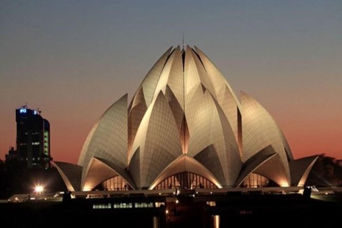 Private Spiritual Tour: Akshardham Temple, Lotus Temple & ISKCON in South Delhi - Price and logistics: is $69.86 worth your afternoon?