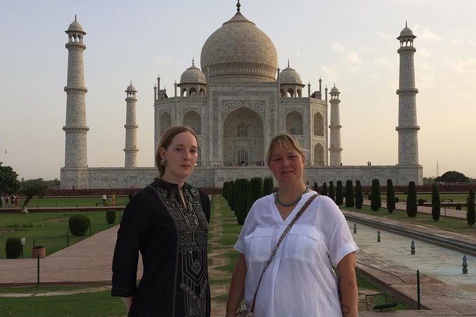 Private Sunrise Taj Mahal & Agra Day Tour from Delhi - Courtyard by Marriott Breakfast: A Midday Reset That Changes Everything