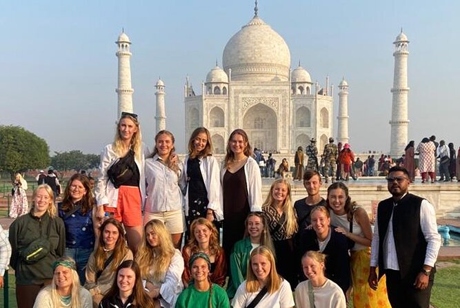 Private Sunrise Taj Mahal Tour from Delhi by Car - All inclusive - Pickup at 2:30–3:00 AM: comfort and timing