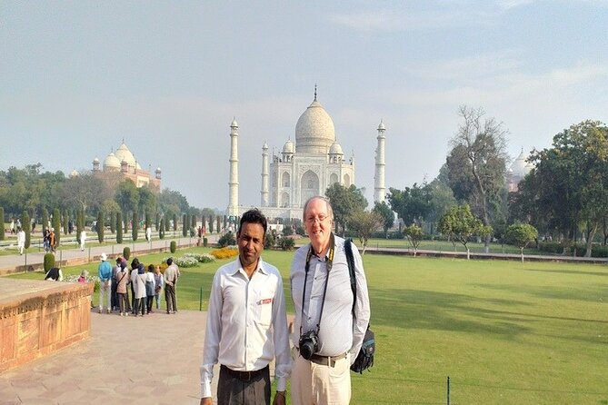 Private Taj Mahal & Agra Day Trip by Car From Delhi All Inclusive - The guide experience: help with stories and photos