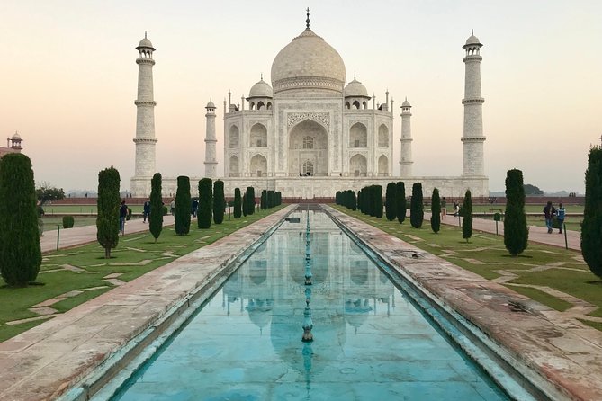 Private Taj Mahal & Agra Fort Tour, Dine with a View - Agra Fort Walkthrough: Islamic and Hindu Styles in Red Sandstone
