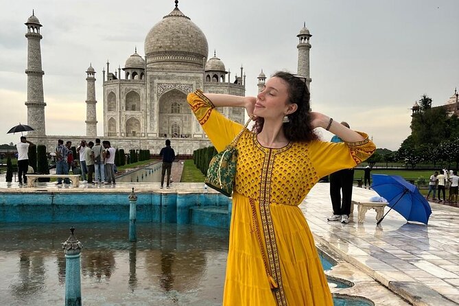 Private Taj Mahal and Agra Day Trip from Delhi by Car with Lunch - A day trip that keeps you comfortable in a private AC car
