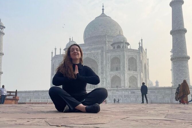 Private Taj Mahal and Agra Day Trip from Delhi by Car with Lunch - Agra Fort: the Mughal power base with strong Taj views