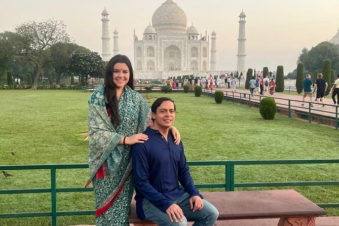 Private Taj Mahal and Agra Day Trip from Delhi by Car with Lunch - Lunch at a 5-star hotel and the small comforts that matter