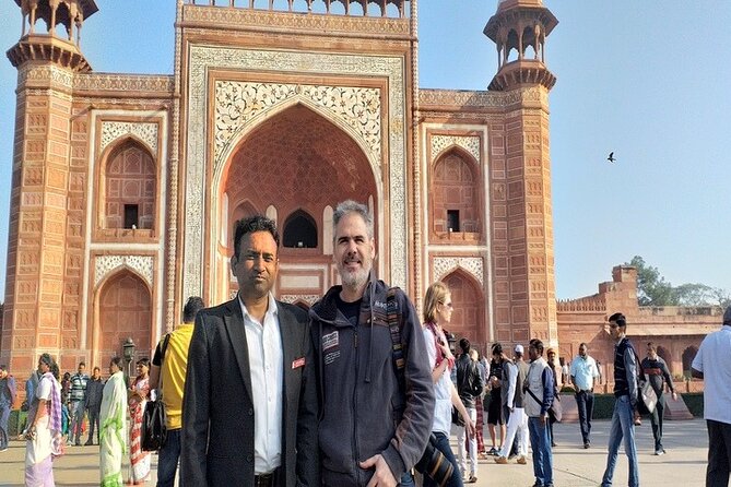 Private Taj Mahal Day Tour from Delhi by Car - All Inclusive - What the private setup really buys you (safety, timing, and ticket handling)