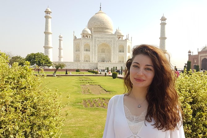 Private Taj Mahal Day Trip From Delhi - Private Delhi to Agra transport that actually feels private