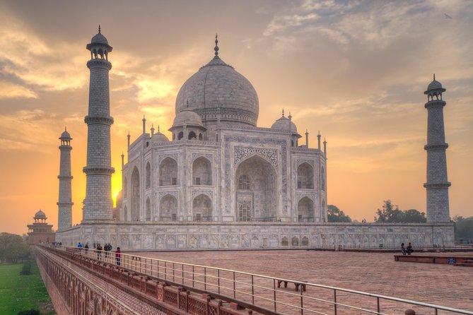 Private Taj Mahal Day Trip from Delhi Ending in Jaipur - Arrival in Agra and meeting your private guide with a name signboard