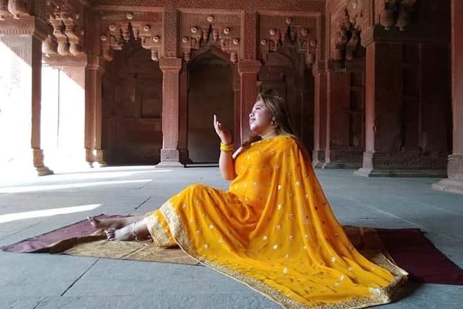 Private Taj Mahal from Delhi to Agra By Car - Lunch Break: Local AC Comfort (and a Simple Way to Stay Happy)