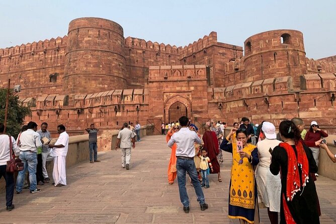 Private Taj Mahal Tour by Gatimaan Express Train - Delhi pickup: the 2 AM sunrise option and smart meeting points