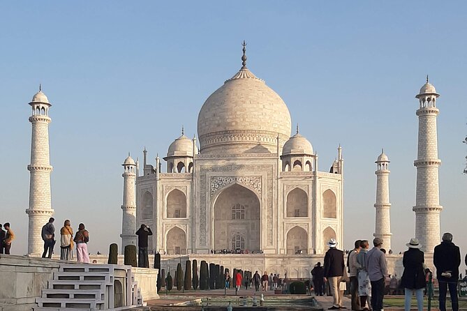 Private Tour of Taj mahal from Delhi by Train in 90 Min - Local food and handicrafts time: how to use it well
