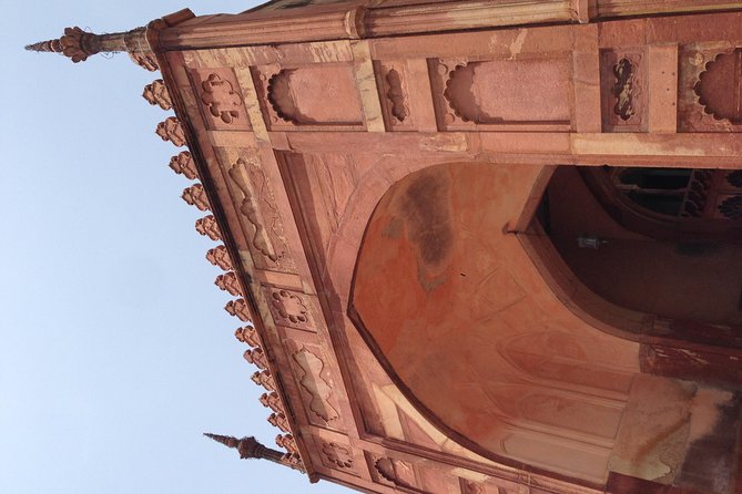 Private Tour : Tajmahal and Agra Fort Day Trip From New Delhi - Private, air-conditioned car options that fit your group size