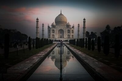 Private Tour:Sunrise Taj Mahal Love Tour From Delhi including Agra fort - The Taj Mahal with a private guide (and fewer hassles)