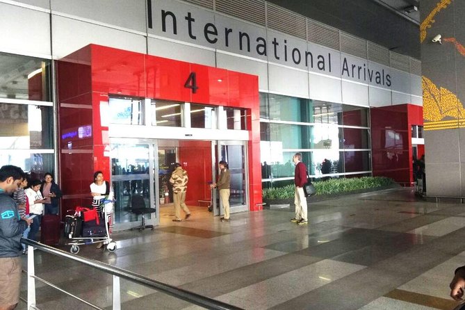 Private Transfer From Delhi Airport to Hotel in New Delhi - Key Takeaways Before You Land