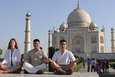 Private Trip to Taj Mahal With Front & Reverse View - The early start: why pickup timing matters for the Taj