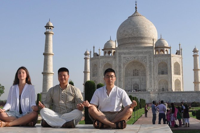 Private Trip to Taj Mahal With Front & Reverse View - The early start: why pickup timing matters for the Taj