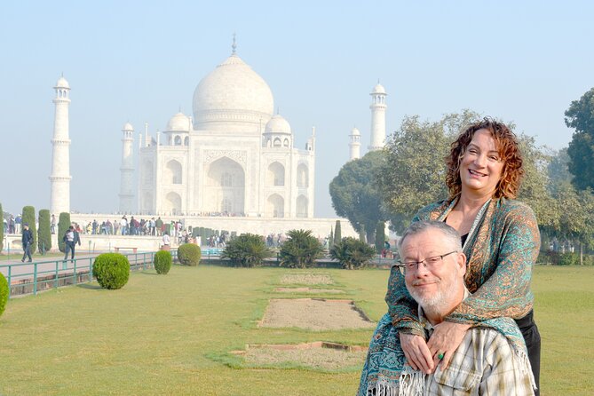Same Day Agra Tour By Luxury Gatimaan Train From Delhi - Agra Fort: more than a wall around the palace
