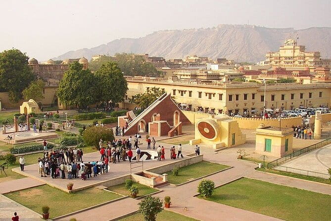 Same Day Jaipur Tour By Car - Albert Hall Museum: art and artifacts with structure