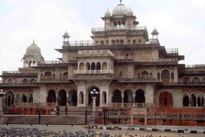 Same Day Jaipur Tour from New Delhi By Car with All Inclusive - Private AC Transport, Pickup/Drop, and the Small Comforts That Add Up