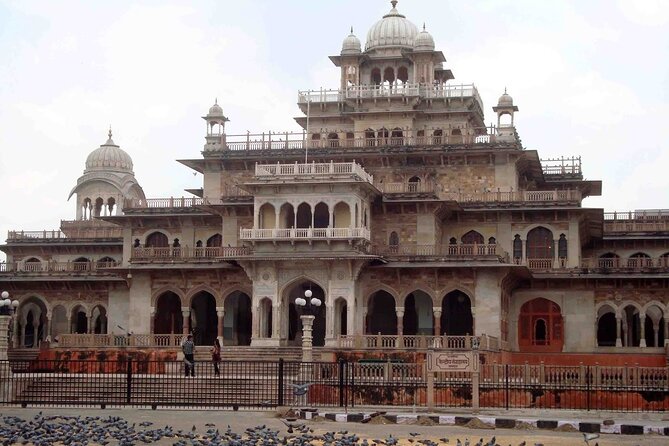 Same Day Jaipur Tour from New Delhi By Car with All Inclusive - Private AC Transport, Pickup/Drop, and the Small Comforts That Add Up