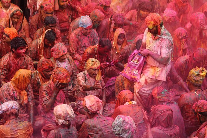 Same Day Mathura and Vrindavan Tour with Taj Mahal from New Delhi - The Mathura/Vrindavan Temple Circuit Starts At 11:00 AM