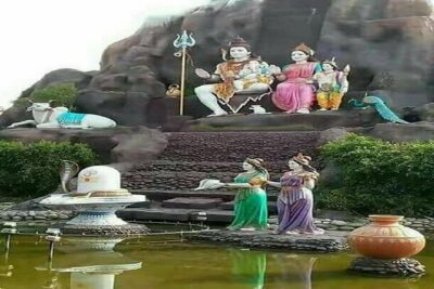 Same Day Mathura Vrindavan Tour from Delhi - The private AC car: comfort, time, and less decision fatigue