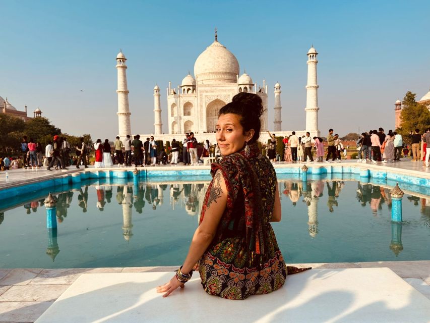 Same Day Taj Mahal Tour from Delhi by Gatimaan Express Train - Languages and guide quality: why the guide is the hidden product