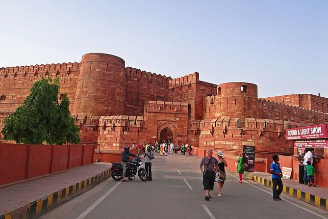 Same-Day Taj Mahal Tour: Full Story of the Mughals ( Dehli - Agra - Dehli ) - Pickup, Yamuna Expressway, and the 12-Hour Reality Check