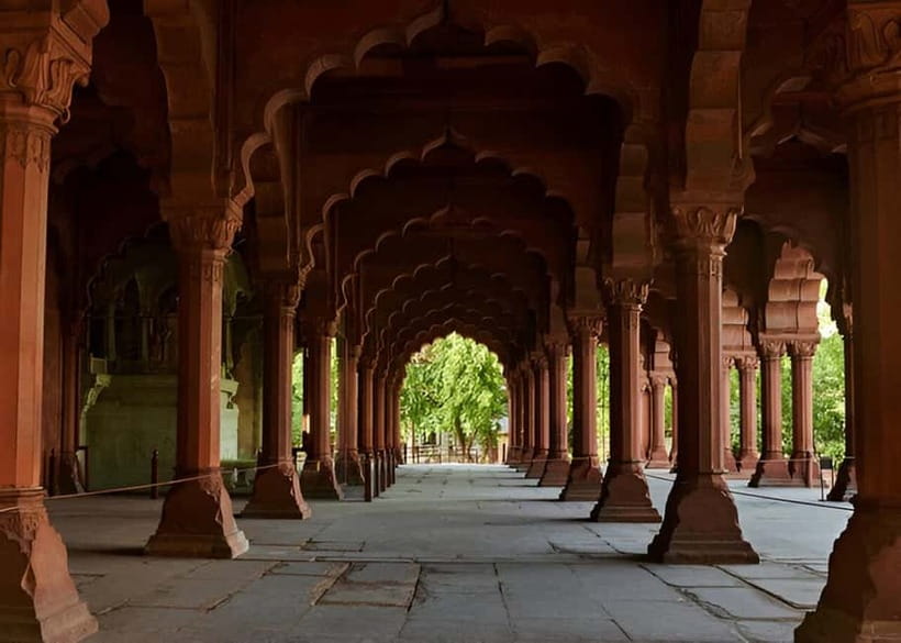 Skip-the-Line Guided Tour of Delhi's Iconic Red Fort - Why this Red Fort tour works (and what you’ll actually get)