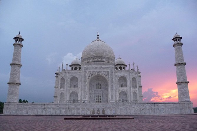 Skip The Line: Taj Mahal Sunrise Tour from - Delhi (All-Inclusive) - What to do once you’re inside Taj Mahal grounds