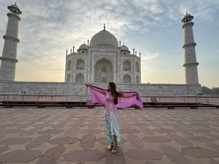 skip the line taj mahal tour with private tour guide - Who should book this Taj Mahal private tour