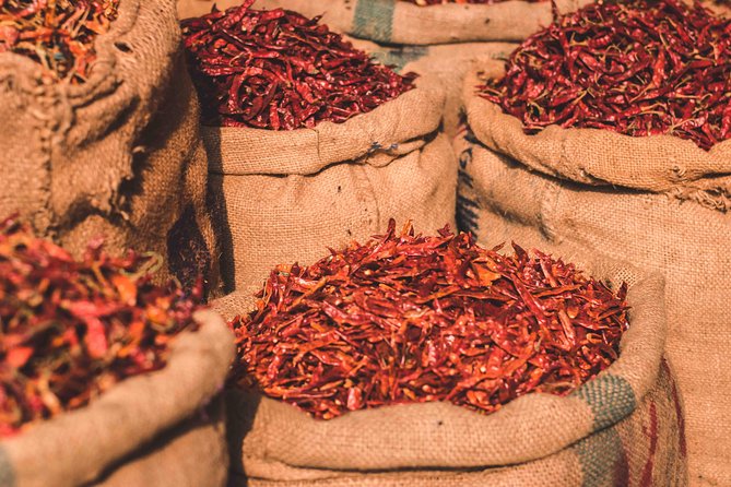 Spice Market & Old Delhi Highlights: Guided 3-Hour Tour - Meet at Connaught Place, then take the metro like a pro