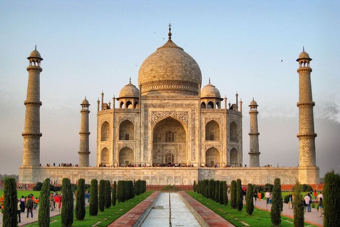 Sunrise Taj Mahal 2-Day Tour: Agra Fort & Fatehpur Sikri - Sunrise Taj Mahal: why this timing is the whole point
