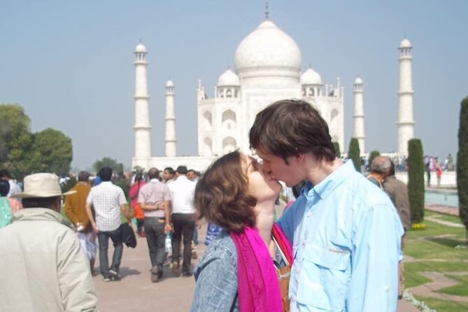 Sunrise Taj Mahal 2-Day Tour: Agra Fort & Fatehpur Sikri - Day 1 in Agra: Taj Mahal first, then Agra Fort
