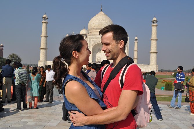 Sunrise Taj Mahal 2-Day Tour: Agra Fort & Fatehpur Sikri - Day 2: Fatehpur Sikri and the return to Delhi