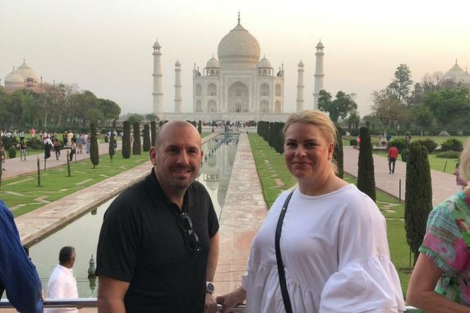 Sunrise Taj Mahal & Agra Fort Tour By Car From Delhi with 5 Star Breakfast - Group discounts, private feel, and who this is perfect for