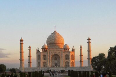 Sunrise Taj Mahal Day Trip from Delhi with Guide & Transfers - The very early Delhi pickup and the ride to Agra