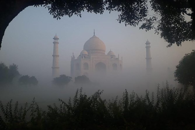 Sunrise tour to Tajmahal and Agra fort from Delhi - Price and logistics: does $15 deliver real value?