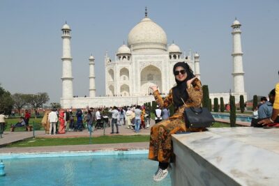 Taj Mahal, Agra Fort and Baby Taj Full Day Private Tour by Car - Taj Mahal Tickets and How the Visit Feels Inside