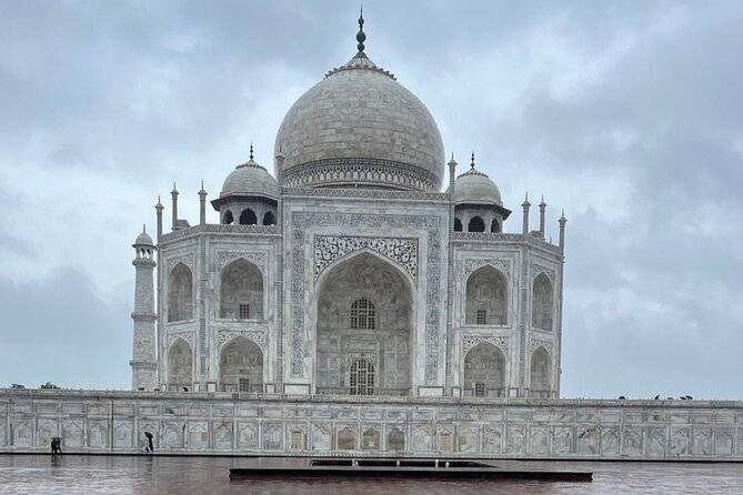 Taj Mahal, Agra Fort & Baby Taj Private Day Trip from Delhi - The Taj Mahal: how to make the ticket time count