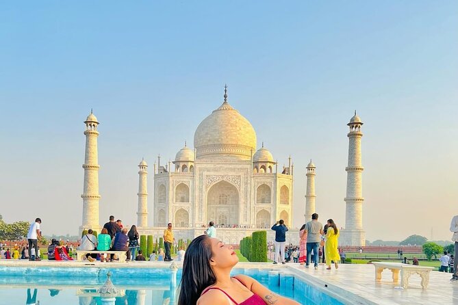 Taj Mahal & Agra Private Tour By Car with 5 Star Lunch - Lunch in Agra at DoubleTree by Hilton: buffet break with a real reset