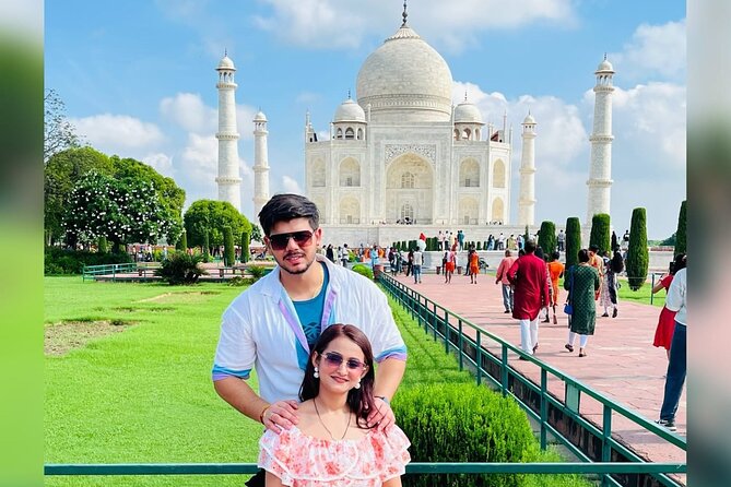 Taj Mahal & Agra Private Tour By Car with 5 Star Lunch - Entering the Taj Mahal without wasting time at the gate
