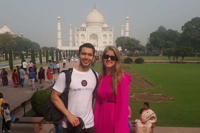 Taj Mahal and Agra fort Private Tour from Delhi - All Inclusive - Agra Fort: Akbar’s UNESCO stronghold in about an hour