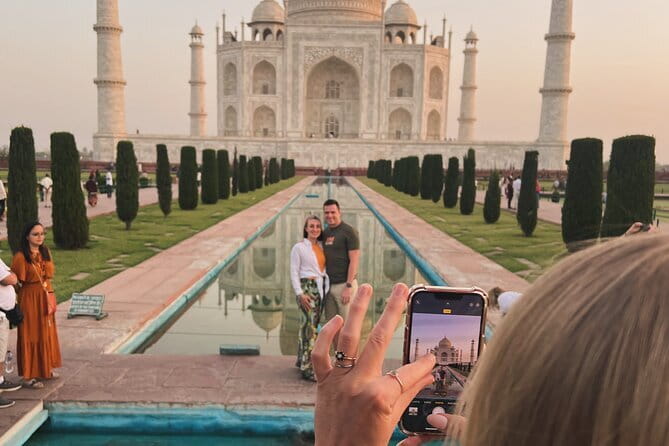 Taj Mahal and Agra Private Day Tour by Car from Delhi - Private car comfort on the Yamuna Expressway
