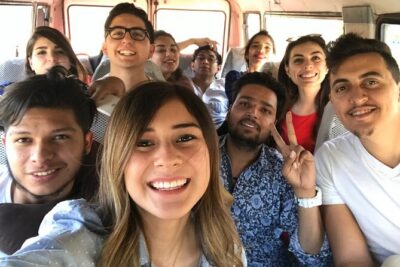 Taj Mahal Day Tour From Delhi By Private Cab -All Inclusive - Ride Comfort: AC, Wi‑Fi, Bottled Water, and a Driver Who Handles the Day